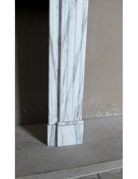 309 ANTIQUE LOUIS XIV "PARISIENNE" FIREPLACE MANTEL IN ITALIAN ARABESCATO MARBLE