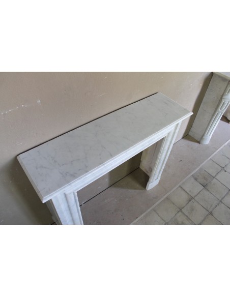 306 ANTIQUE LOUIS XIV “BOUDIN CARRÉ” FIREPLACE MANTEL CARVED IN PREMIUM WHITE CARRARA MARBLE