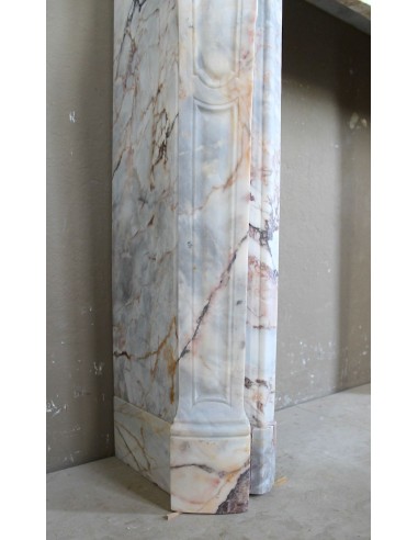 Antique Baroque style fireplace mantel in  beautiful Calacatta Gold marble. This is a rare and elegant marble fire surround.