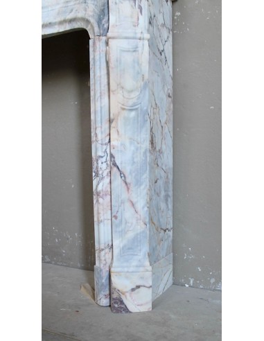 Antique Baroque style fireplace mantel in  beautiful Calacatta Gold marble. This is a rare and elegant marble fire surround.