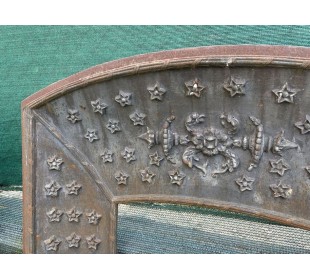 CG 035 CAMINETTO-CONTROCUORE NEOGOTICO E STELLATO 2