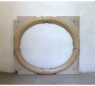 Antique Art Deco style fireplace mantel, carved in taupe marble. This suspended oeil de boeuf mantelpiece is totally original. 2