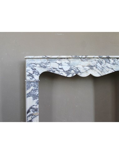 Antique Louis XV “Pompadour Plat” fireplace in Breccia Medicea marble, with veining from white to blue, purple to gold.