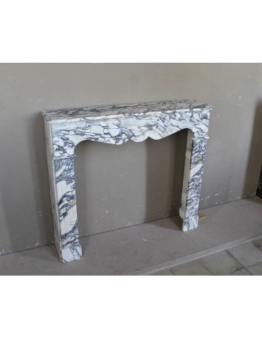 Antique Louis XV “Pompadour Plat” fireplace in Breccia Medicea marble, with veining from white to blue, purple to gold.