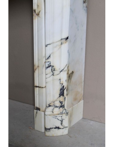 Antique Louis XV Pied Galbé mantelpiece in Paonazzetto marble. This is a highly refined mantelpiece in a stunning marble.