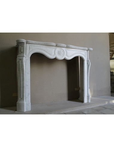 Antique fireplace mantel in Pure White marble, Baroque style, with floral motifs, offered at a discounted price.