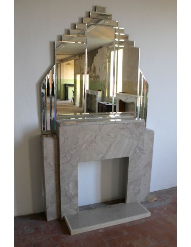 Art Deco fireplace with original mirror, composed of beveled crystal elements. An architectural pair of great design value.