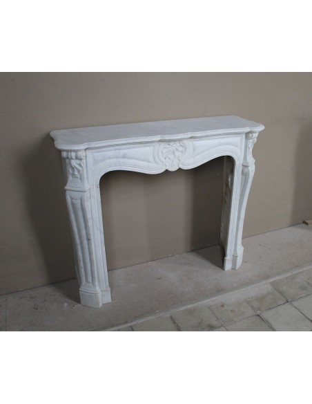 005 OCC LOUIS XV “TROIS COQUILLES” FIRE SURROUND CARVED IN WHITE CARRARA MARBLE