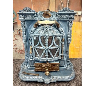 GH 050 STUFA/CAMINETTO DEVILLE, MODELLO "LA CHATTE"