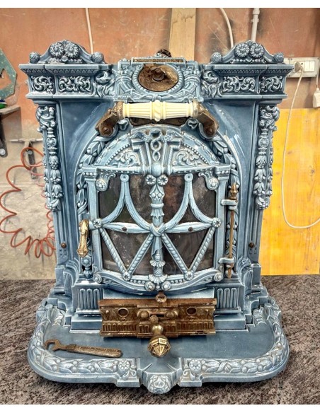 GH 050 STUFA/CAMINETTO DEVILLE, MODELLO "LA CHATTE"