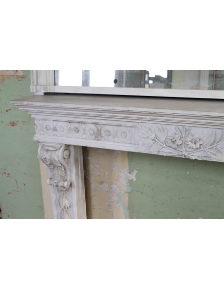 Exceptional large-scale Neoclassical fireplace mantel carved in white Carrara marble. This model can also be found at Versailles