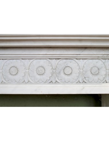 Exceptional large-scale Neoclassical fireplace mantel carved in white Carrara marble. This model can also be found at Versailles