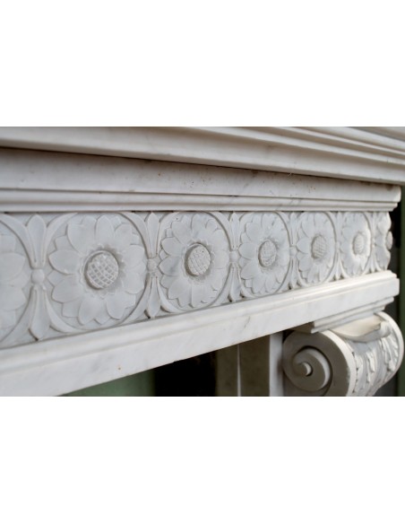Exceptional large-scale Neoclassical fireplace mantel carved in white Carrara marble. This model can also be found at Versailles