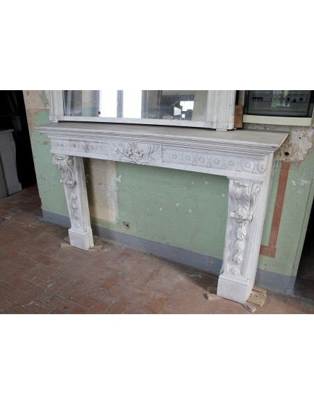 Exceptional large-scale Neoclassical fireplace mantel carved in white Carrara marble. This model can also be found at Versailles