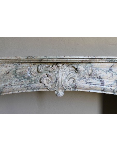 052 ANTIQUE TRANSITION "AMÉLIORÉ" FIREPLACE MANTEL IN VEINED CALACATTA GOLD MARBLE