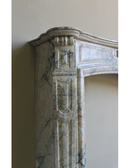 052 ANTIQUE TRANSITION "AMÉLIORÉ" FIREPLACE MANTEL IN VEINED CALACATTA GOLD MARBLE