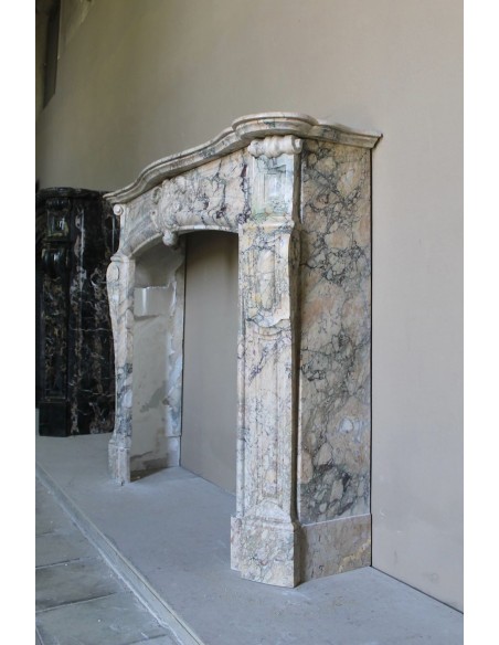 052 ANTIQUE TRANSITION "AMÉLIORÉ" FIREPLACE MANTEL IN VEINED CALACATTA GOLD MARBLE
