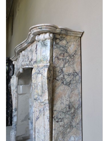 052 ANTIQUE TRANSITION "AMÉLIORÉ" FIREPLACE...