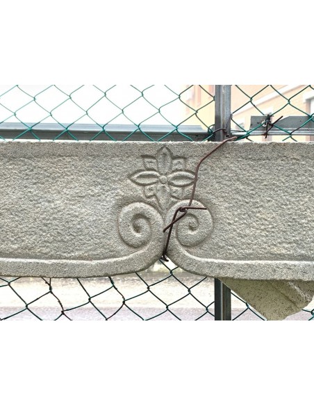 946 OCC NICE AND SMALL 20TH CENTURY "SARNICO" STONE FIREPLACE MANTEL