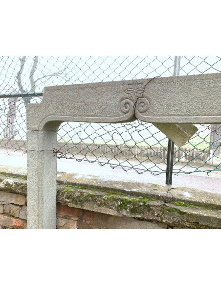 946 OCC NICE AND SMALL 20TH CENTURY "SARNICO" STONE FIREPLACE MANTEL