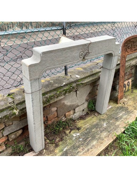 946 OCC NICE AND SMALL 20TH CENTURY "SARNICO" STONE FIREPLACE MANTEL