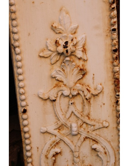 CG 022 RAFFINATO CAMINETTO CONTROCUORE CON ELEMENTI FLOREALI IN FUSIONE DI GHISA D'ARTE