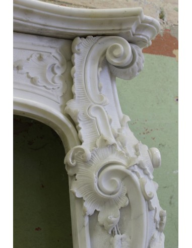 604 AG ANTIQUE EXCEPTIONAL FLORAL ITALIAN...