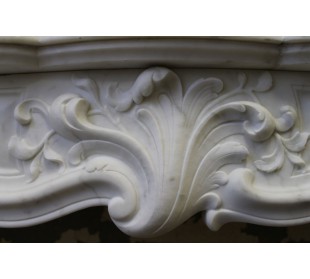 Antique Louis XV Floral fireplace carved in white Statuary marble dating back to the last quarter of the 19th century 2
