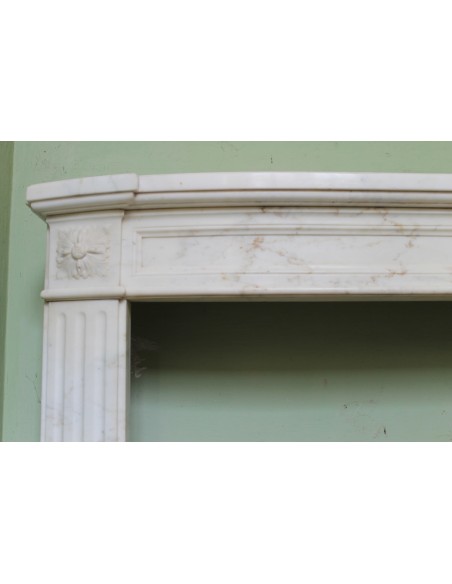 214 ELEGANT LOUIS XVI "DEUX ROSES ARRONDI" FIREPLACE MANTEL IN AMAZING WHITE STATUARY CALACATTA MARBLE