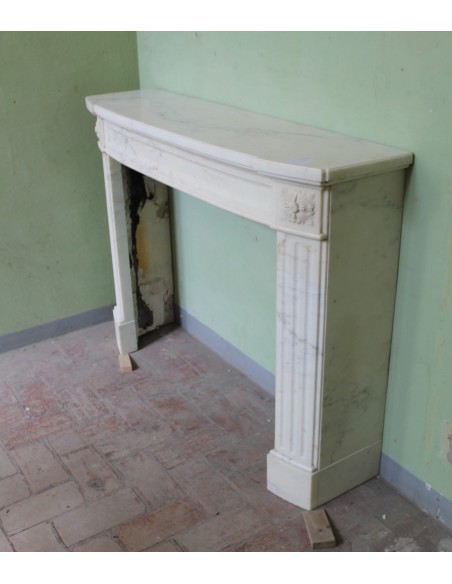214 ELEGANT LOUIS XVI "DEUX ROSES ARRONDI" FIREPLACE MANTEL IN AMAZING WHITE STATUARY CALACATTA MARBLE