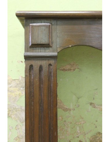 1018 "POMPADOUR PLAT" FIREPLACE IN FIR WOOD...