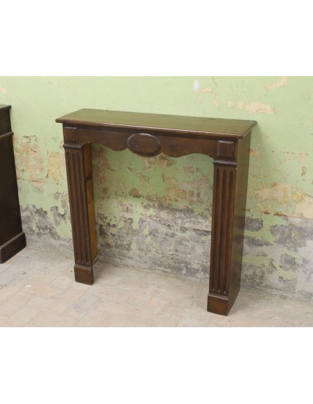 1018 "POMPADOUR PLAT" FIREPLACE IN FIR WOOD ESSENCE