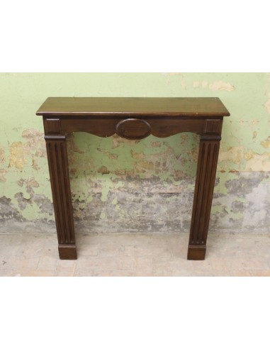 1018 "POMPADOUR PLAT" FIREPLACE IN FIR WOOD...