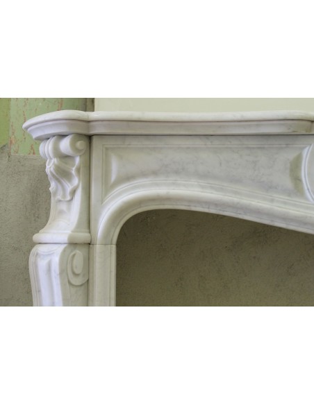 000 ANTIQUE ORIGINAL LOUIS XV "JELLYFISH VEIL" IN WHITE CARRARA MARBLE