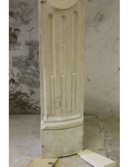 926 VERY RARE, FLORAL AND LOVELY “TRANSITION” FIREPLACE IN PIERRE DORÉE STONE