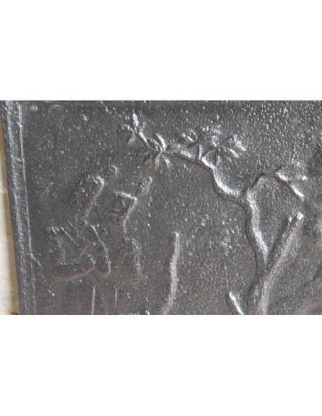 111 PIASTRA PER CAMINETTO CON SCENA MILITARESCA