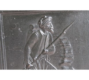 140 PIASTRA MILITARESCA PER FONDO CAMINO 2