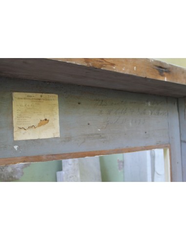 1003 AG IMPORTANT FIREPLACE MANTEL IN PINE...