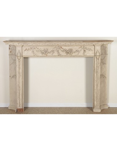 1003 AG IMPORTANT FIREPLACE MANTEL IN PINE...