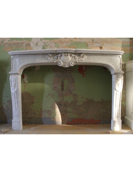 008 AG ANTIQUE LOUIS XIV "MUSTACHES" FIREPLACE SURROUND IN WHITE CARRARA MARBLE