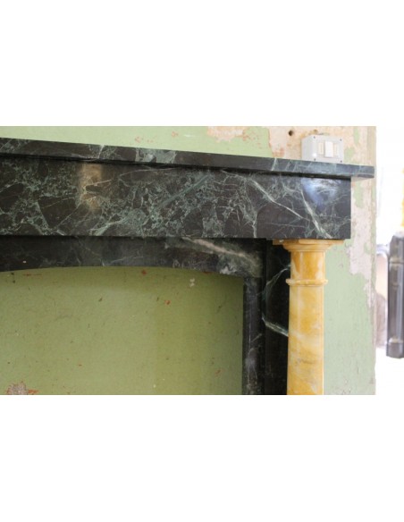 545 ANTIQUE EMPIRE/DIRECTOIRE-STYLE FIREPLACE MANTEL CARVED IN GREEN "VERT DE MER" AND YELLOW "SIENA" MARBLES