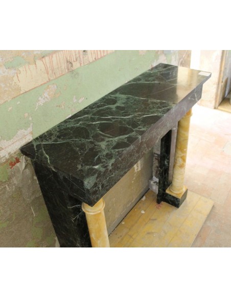 545 ANTIQUE EMPIRE/DIRECTOIRE-STYLE FIREPLACE MANTEL CARVED IN GREEN "VERT DE MER" AND YELLOW "SIENA" MARBLES