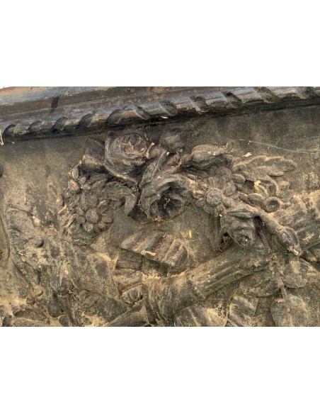 CG 083 "IMPERIALE" CAMINO CONTROCUORE IN GHISA ARTISTICA