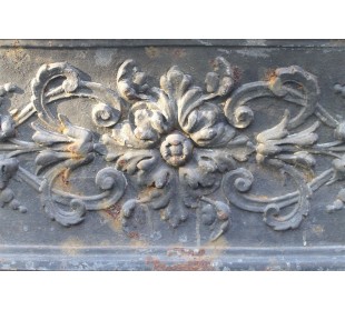 CG 050 CAMINETTO CONTROCUORE IN FUSIONE DI GHISA D'ARTE 2