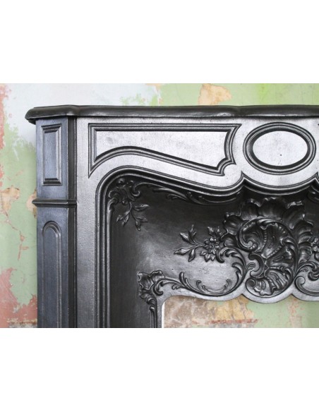 003GH ANTIQUE LARCHER "NAUTILUS" CAST-IRON FIREPLACE MANTEL