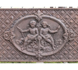 CG 069 CAMINETTO CONTROCUORE NEOCLASSICO IN GHISA ARTISTICA 2