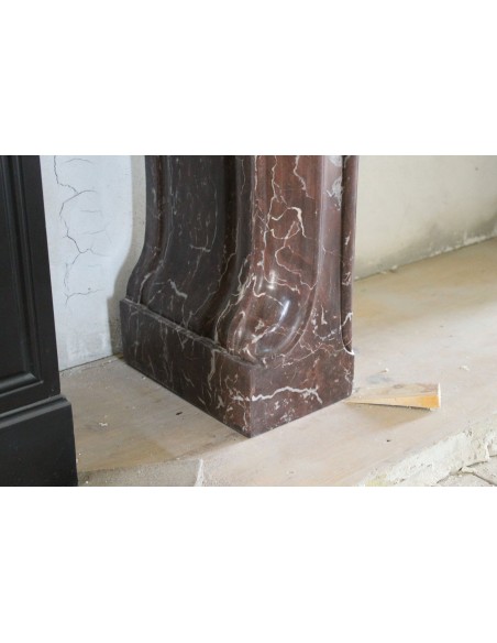 600 AG ORIGINAL ART NOUVEAU FIREPLACE MANTEL IN ROUGE ROYAL VERSAILLES MARBLE DESIGNED BY ARCHITECT MAJORELLE