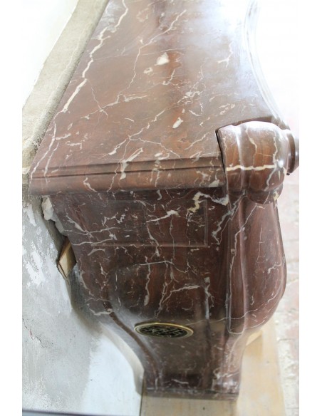 600 AG ORIGINAL ART NOUVEAU FIREPLACE MANTEL IN ROUGE ROYAL VERSAILLES MARBLE DESIGNED BY ARCHITECT MAJORELLE