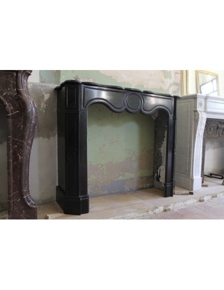 032 ANTIQUE LOUIS XV POMPADOUR "PLAT" FIREPLACE CARVED IN BLACK BELGIUM MARBLE