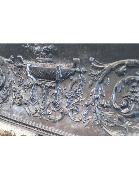 CG 066 CONTROCUORE CAMINO NEOCLASSICO "ROSACES" DI FINISSIMA FATTURA IN FUSIONE DI GHISA D'ARTE